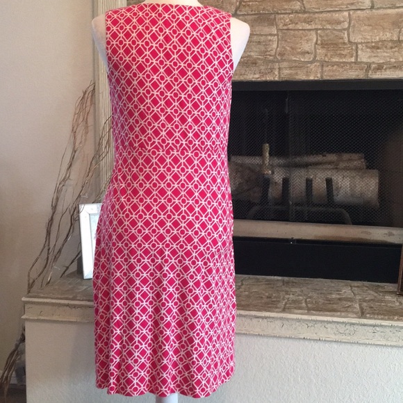 Soma fuchsia geometric print sleeveless dress - Picture 2 of 5